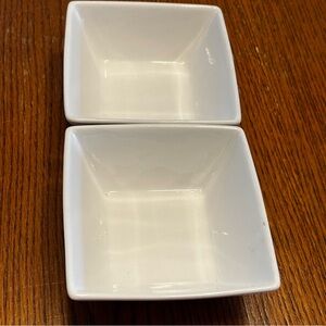 Canopy Set Of 2 White Square Ceramic Bowls